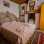 Agora Homestay *